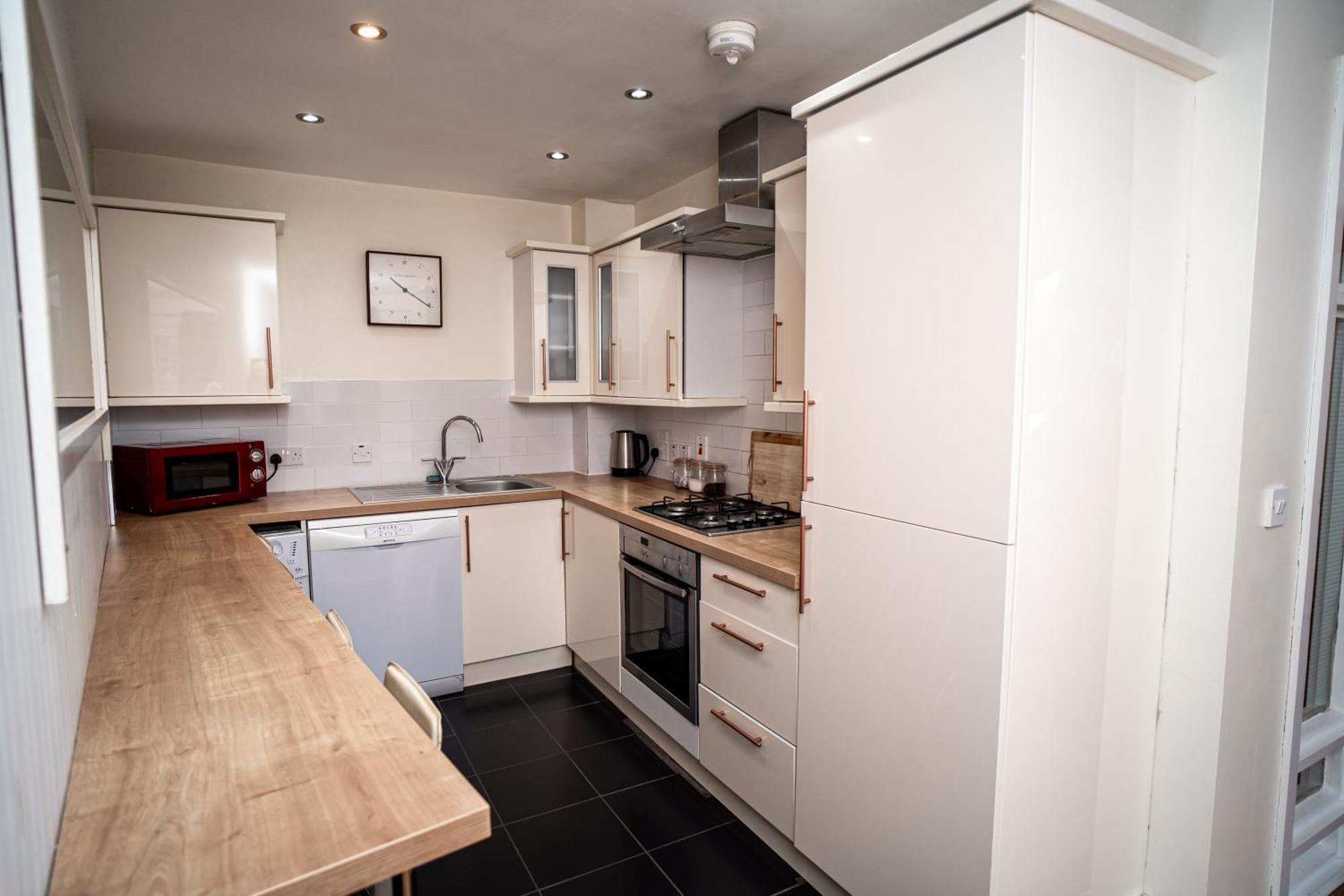 3 Bedroom Central Apartment In Belfast City Centre מראה חיצוני תמונה